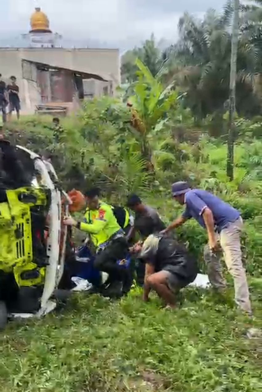 Mantan Ketua Demokrat Dumai Cahyo Alami Kecelakaan Tunggal