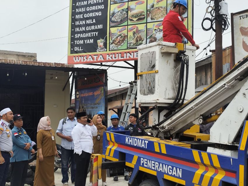 DPMPTSP Warning Provider Internet 1 Bulan untuk Menertibkan Kabel Berserakan