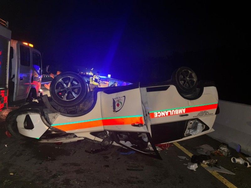 Laka Maut Ambulance di Tol Permai, Pasien Sakit Jantung Selamat Perawat dan Keluarga Meninggal