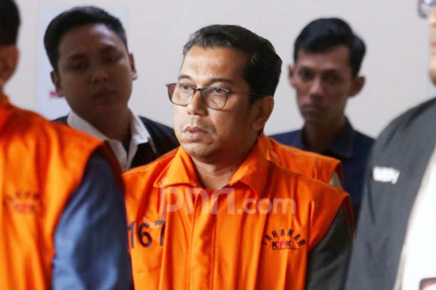 Modus Sekda Kuansing Zulkarnain:  Kredit Land Cruiser Rp2,05 M demi Suap Bupati