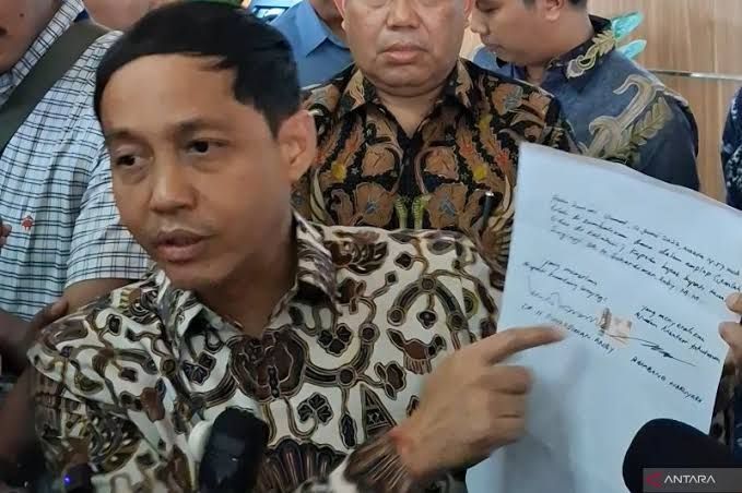 KPK Ungkap Fakta Amplop Pertemuan Menhut dan Bupati Kuansing