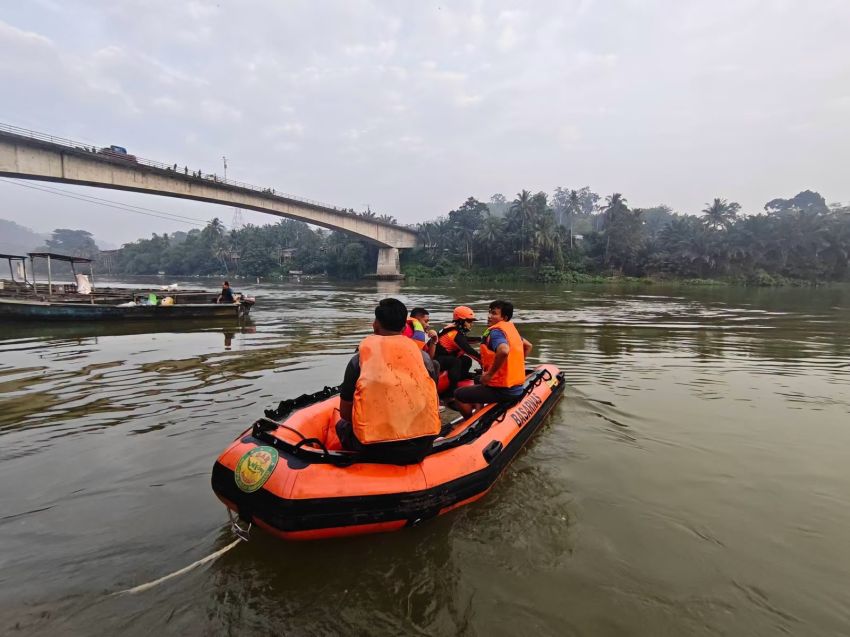 Sudah Persiapan Mencari Penjahit Baju Lamaran, Jodoh tidak Memihak,Rifki Marwanda Hilang di Sungai Kampar
