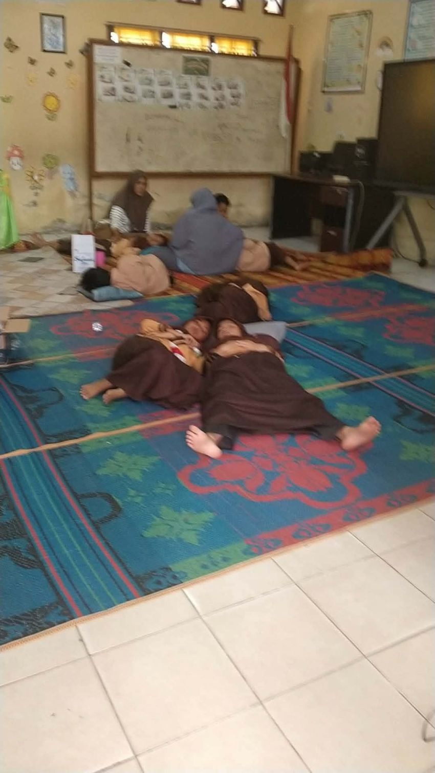 Breaking News Ratusan Murid SDN 013 dan 015 Buluh Kasap Keracunan MBG
