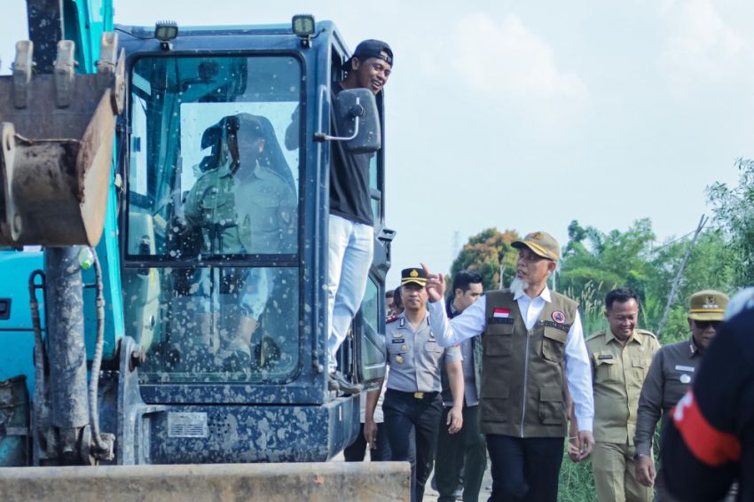 Sosialisasi Buka Lahan Tanpa Membakar, Pemko Pinjamkan Alat Berat pada Petani tanpa Biaya