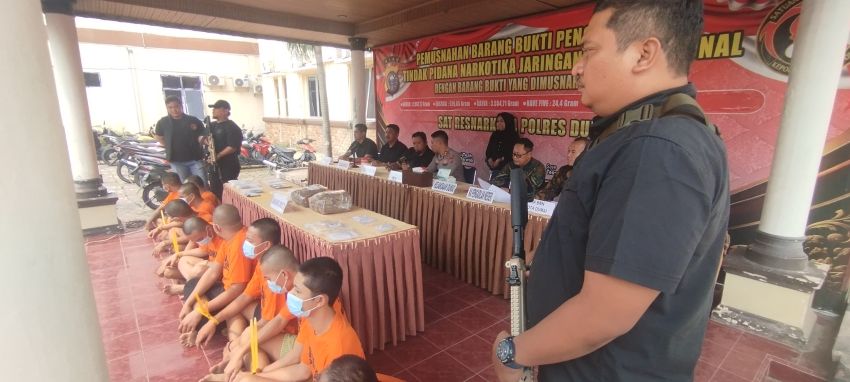 Sebulan Polres Dumai Ungkap 8 Kasus Narkoba 10 Tersangka 2,5 Kg Sabu